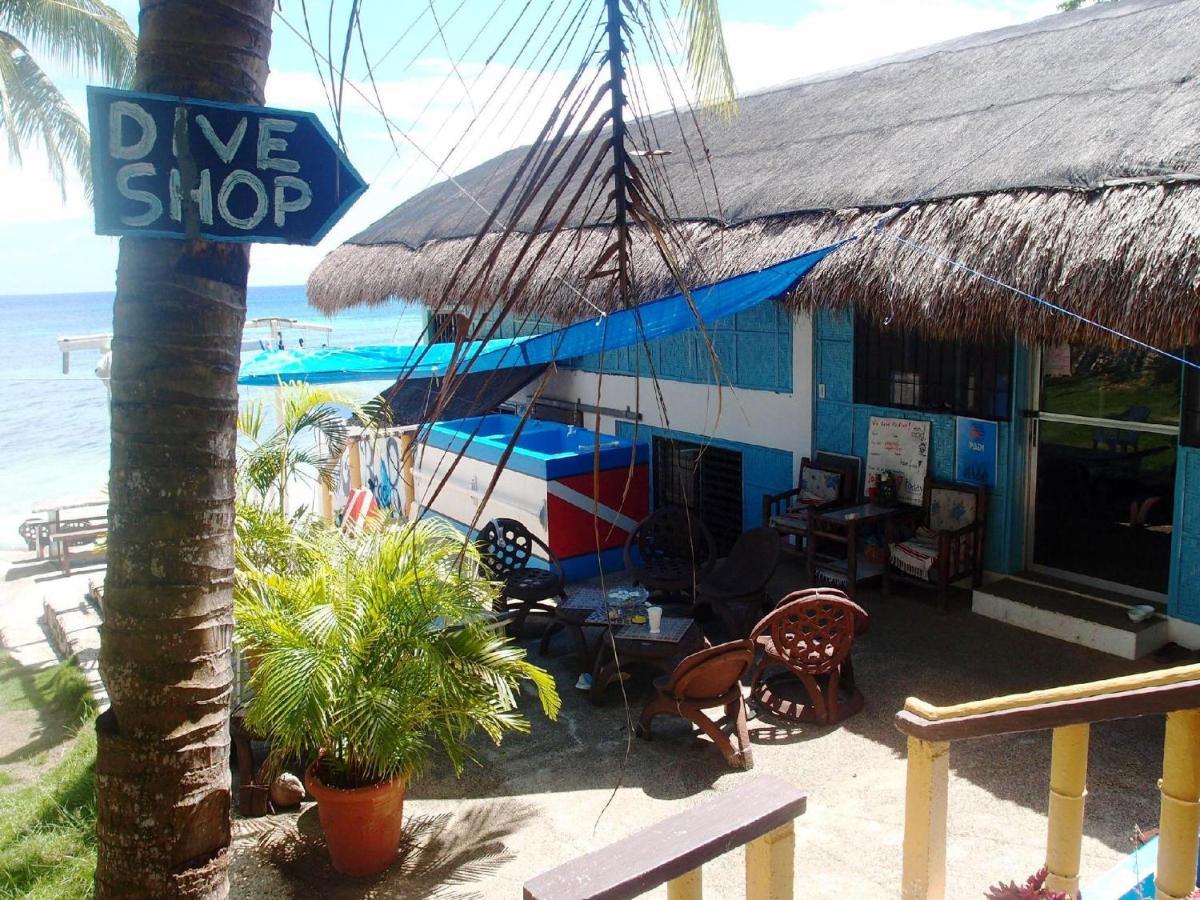 Reddoorz Premium @ Flower Beach Anda Anda  Exterior foto