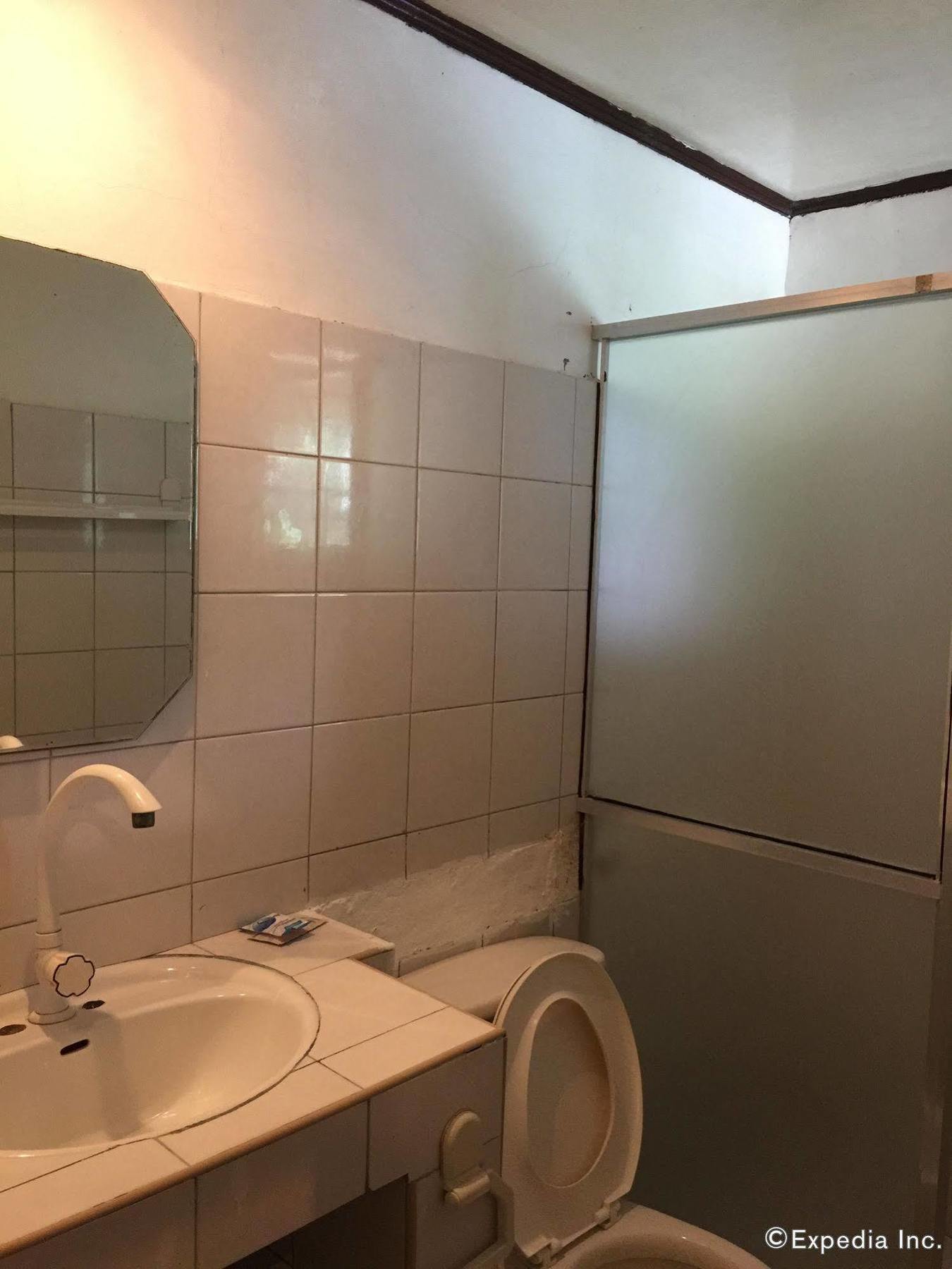 Reddoorz Premium @ Flower Beach Anda Anda  Exterior foto