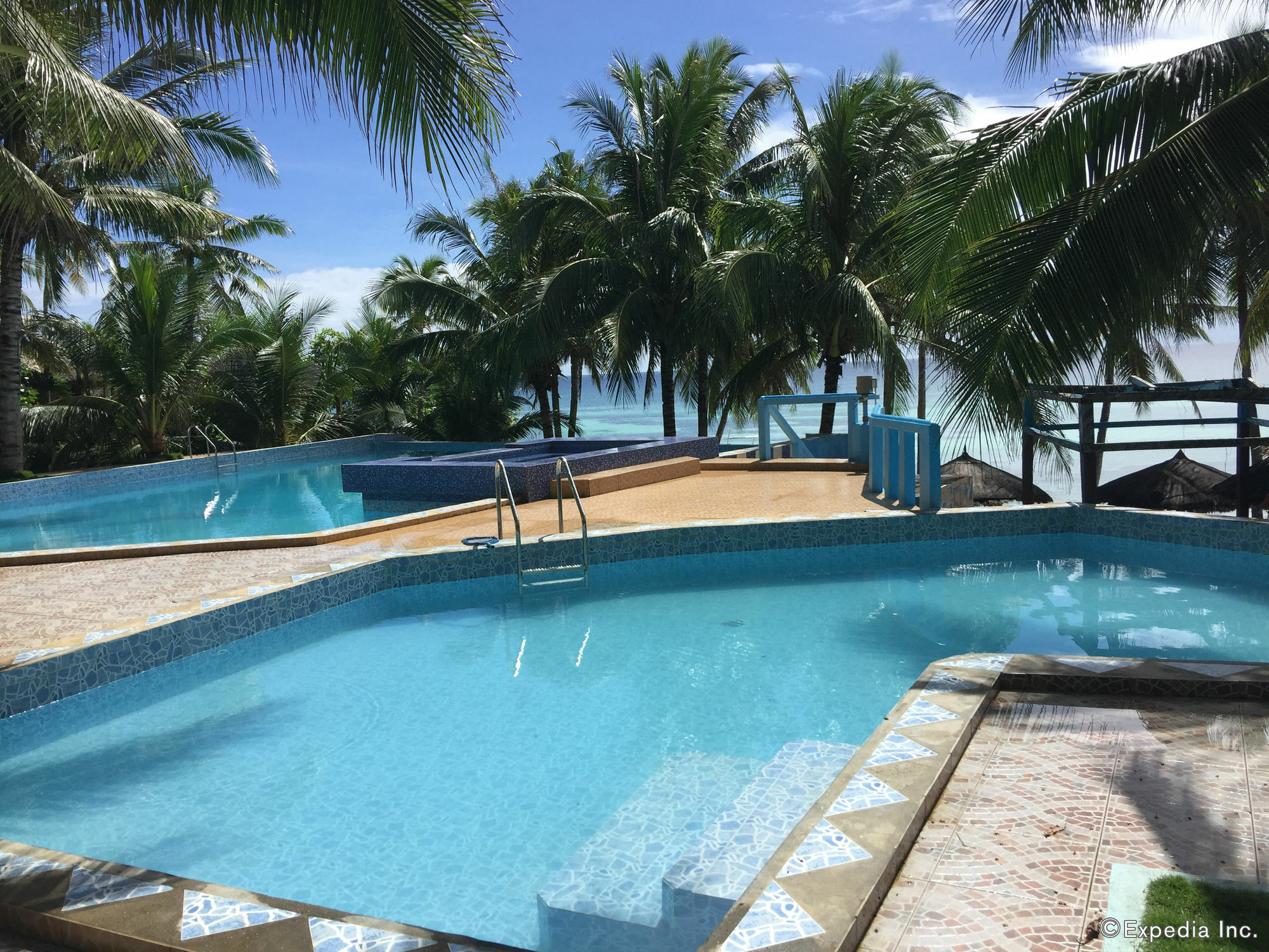 Reddoorz Premium @ Flower Beach Anda Anda  Exterior foto